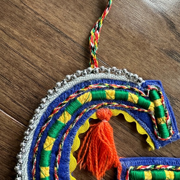 ⛄️ 50% off⛄️
Only 2 left!! Felt Letter G Ornament /Present Topper - Picture 3 of 4